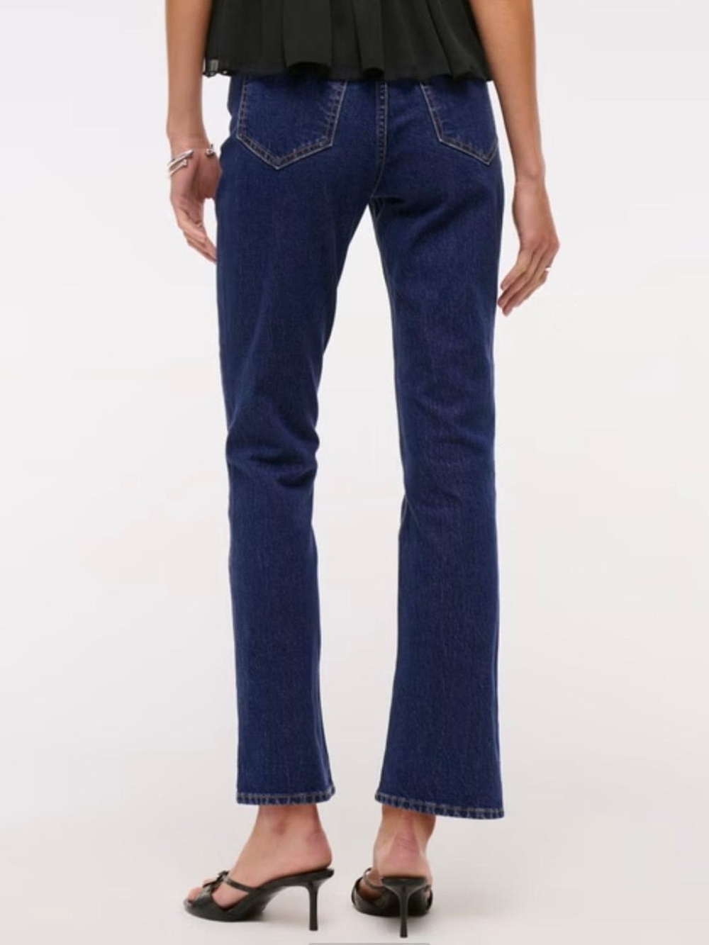 ABERCROMBIE & FITCH Curve Love Ultra High Rise Ankle Straight Leg Jeans